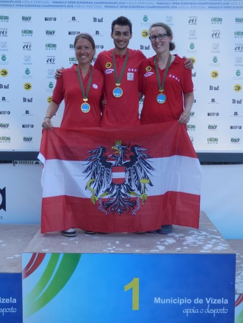 Österreicher dominieren bei Minigolf-Europameisterschaft in Portugal: Elisabeth Gruber, Fabian Spies und Karin Heschl © ÖGBV